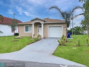 2140 NW 4th Ct in Pompano Beach, FL - Building Photo - Building Photo