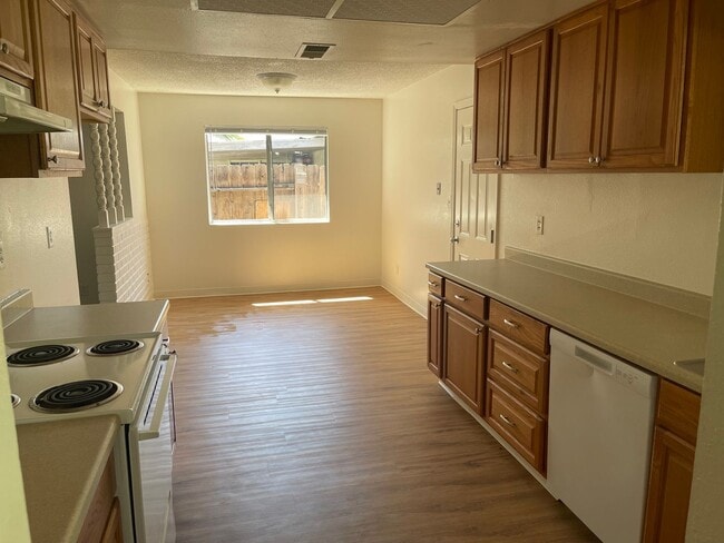 1716 Sandalwood Dr in Stockton, CA - Building Photo - Building Photo