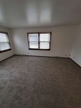 1112 S 62nd St in West Allis, WI - Building Photo - Building Photo