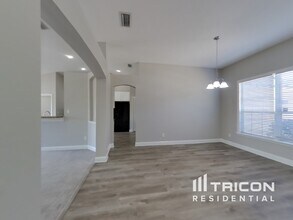 11306 Wesley Lake Dr in Jacksonville, FL - Building Photo - Building Photo