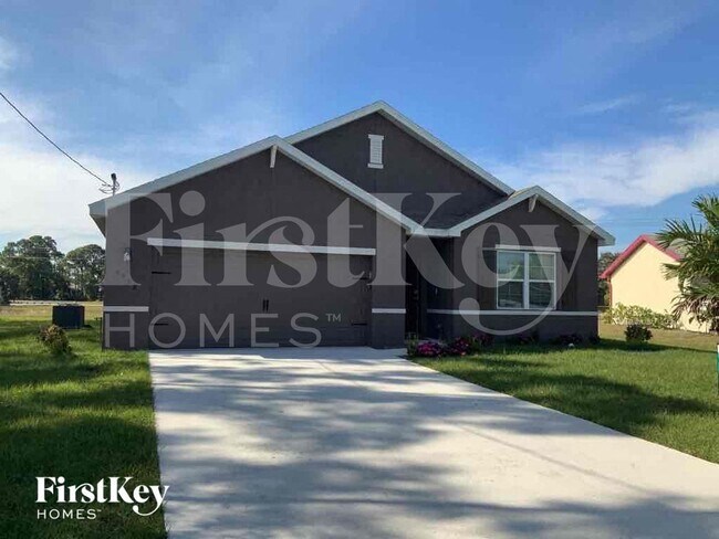 6938 NW Daffodil Ln, Unit B-402 in Port St. Lucie, FL - Building Photo - Building Photo