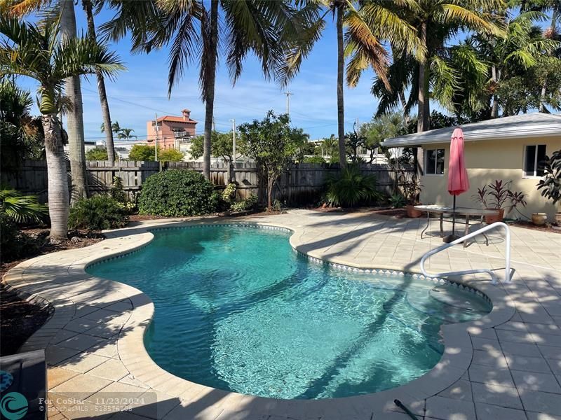 2934 Middle River Dr in Fort Lauderdale, FL - Building Photo