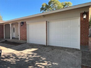 1502 Stokes St in San Marcos, TX - Building Photo - Building Photo