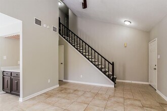 5026 Creek Shadows Dr in Humble, TX - Building Photo - Building Photo