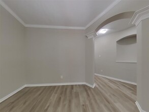 6635 Grant Dr in Richmond, TX - Building Photo - Building Photo