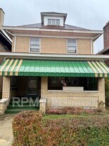 1011 2nd St in Mckees Rocks, PA - Building Photo