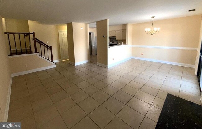 3921 Woodhue Pl in Alexandria, VA - Building Photo - Building Photo