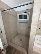 73-4583 Kukuki St, Unit 1 Bd 1 Br - Makai Side in Kailua Kona, HI - Building Photo - Building Photo