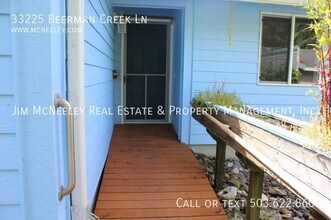 33225 Beerman Creek Rd in Seaside, OR - Building Photo - Building Photo