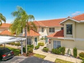 4970 Deerfield Way in Naples, FL - Building Photo - Building Photo