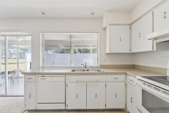 4456 Great Lakes Dr N in Clearwater, FL - Building Photo - Building Photo