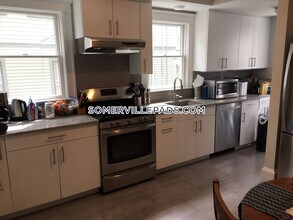 92 Powder House Blvd-Unit -1 in Somerville, MA - Building Photo - Building Photo
