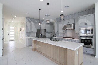 10034 E Thunderbolt Ave in Mesa, AZ - Building Photo - Building Photo