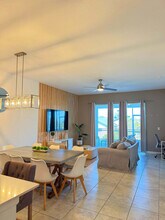 1083 Splash Shot Pl in Davenport, FL - Foto de edificio - Building Photo