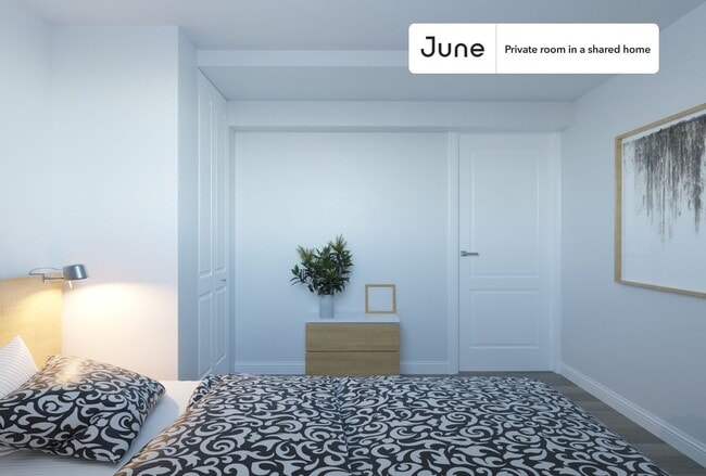 Room in Shared 4 bed/2 bath home in Chicago, IL - Building Photo - Building Photo