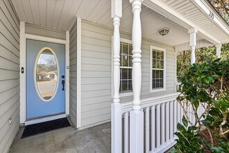 335 Dreadnaught Ct in Tallahassee, FL - Foto de edificio - Building Photo