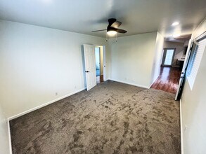 3100 W Sheila Dr in Flagstaff, AZ - Building Photo - Building Photo