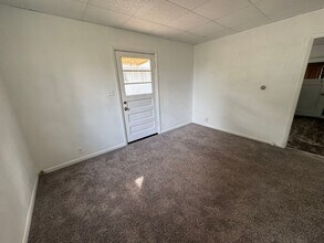 2529 4th St in Moline, IL - Building Photo - Building Photo