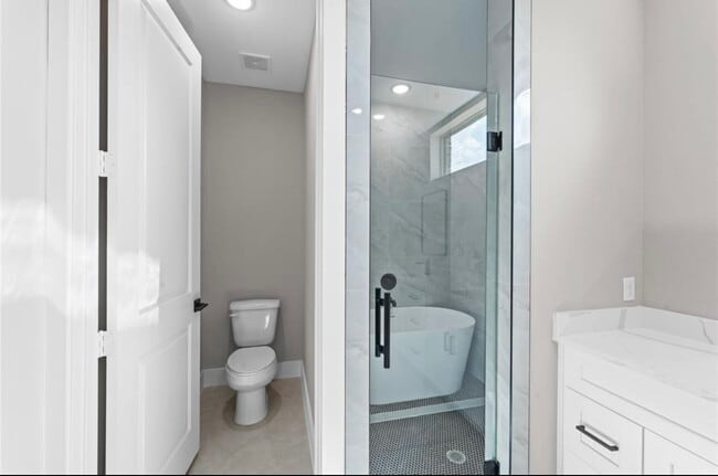 property at 2606 Martinas