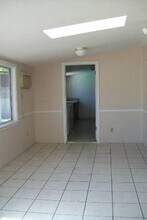 1146 E Campus Dr in Tempe, AZ - Foto de edificio - Building Photo