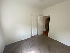 380 SE Soft Tail Loop in Bend, OR - Building Photo - Building Photo