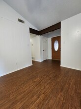 2107 Lazy Ridge Dr in Killeen, TX - Building Photo - Building Photo