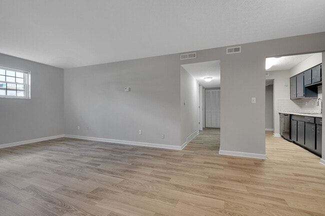 Springhurst East Apartments in Louisville, KY - Building Photo - Building Photo