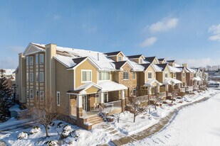 14572 Florissant Path in Apple Valley, MN - Building Photo