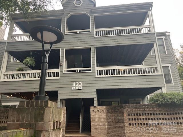 433 W 8th St in Charlotte, NC - Building Photo