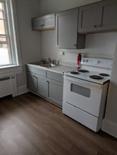 102 S Maple Ave in Martinsburg, WV - Building Photo - Building Photo