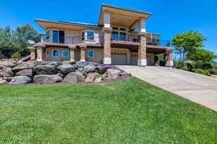 3310 Cessna Dr in Cameron Park, CA - Building Photo