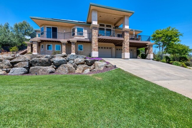 property at 3310 Cessna Dr