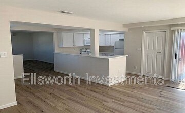 3327 La Junta Ave in San Diego, CA - Building Photo - Building Photo