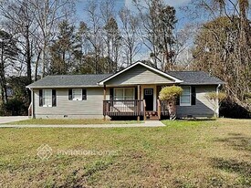 738 Sheppard Rd in Stone Mountain, GA - Building Photo