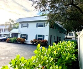 Caribbean Apartments in Boca Raton, FL - Building Photo - Building Photo