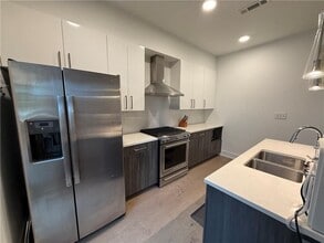 775 Juniper St NE in Atlanta, GA - Building Photo - Building Photo