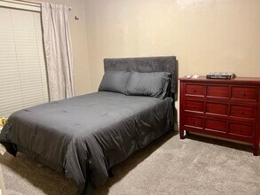 304 Gleeson Ct in College Station, TX - Building Photo - Building Photo