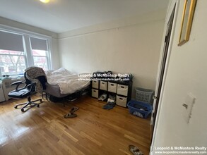 77 Chiswick Rd, Unit 12A in Boston, MA - Building Photo - Building Photo