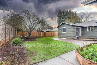 3610 SW Oetjen Ave in Corvallis, OR - Building Photo - Building Photo