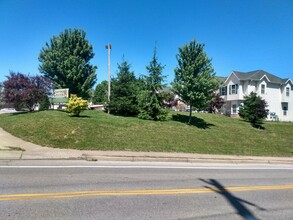 Shamrock Pointe in Bloomington, IN - Building Photo - Building Photo