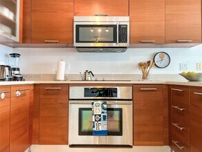 3250 NE 1st Ave in Miami, FL - Building Photo - Building Photo