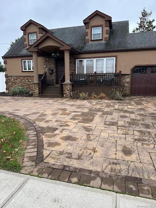 258 N Suffolk Ave in Massapequa, NY - Building Photo