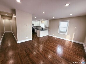 260 Robin St in Bridgeport, CT - Building Photo - Building Photo