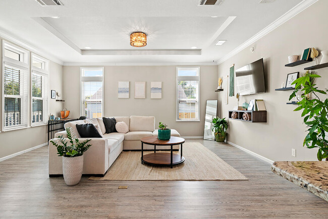 801 Ridgewood Dr in West Palm Beach, FL - Building Photo - Building Photo