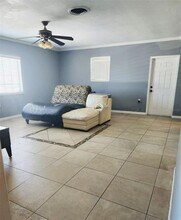 4094 Whiting Dr SE in St. Petersburg, FL - Building Photo - Building Photo