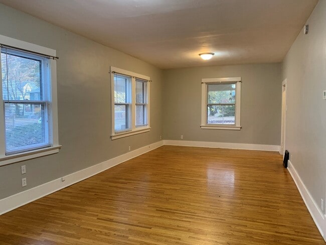 1620-1622 Leavenworth St in Manhattan, KS - Building Photo - Building Photo
