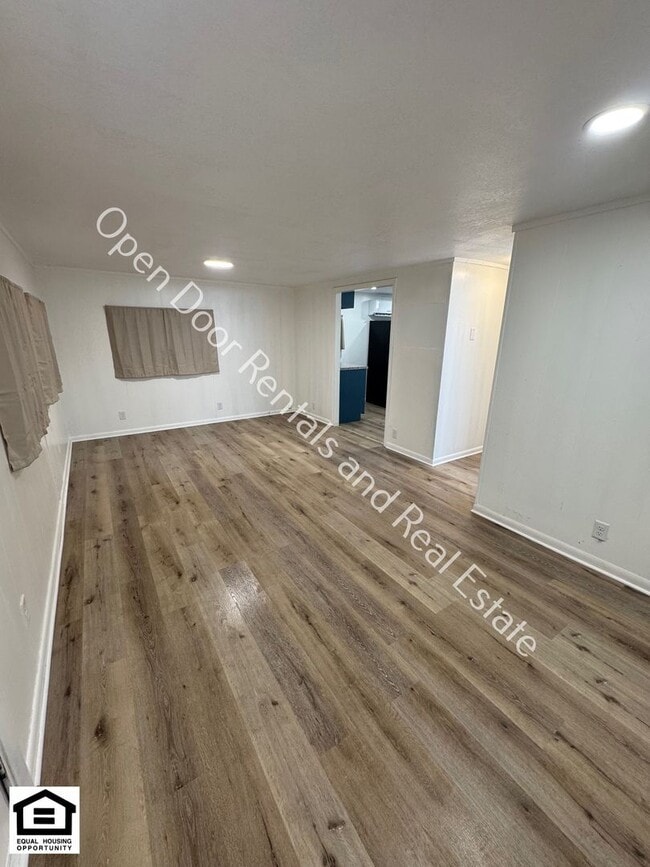 property at 209 S Ijams St