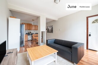 2010 S Loomis St in Chicago, IL - Building Photo - Building Photo