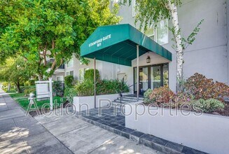 181 Del Medio Ave in Mountain View, CA - Building Photo - Building Photo