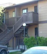 2970 Tierra Verde W in Reno, NV - Building Photo